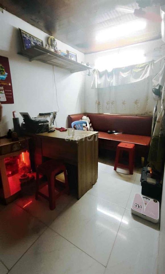 Nhà nở hậu tài lộc, tiện xây mới, căn góc k lộ giới👍👍
