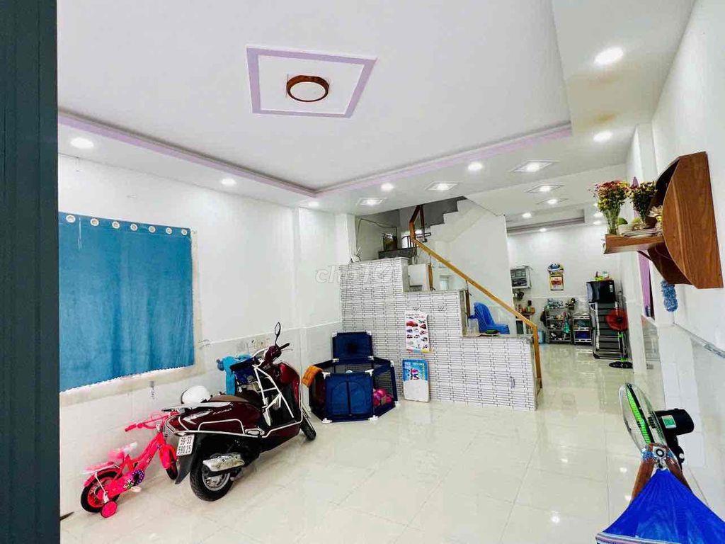 Nhà 3 mặt tiền, tiềm năng tăng giá cao, quá ngon👍👍👍