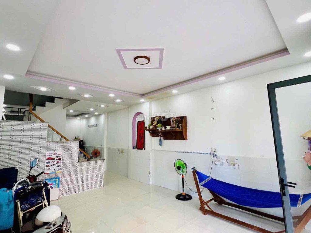 Nhà 3 mặt tiền, tiềm năng tăng giá cao, quá ngon👍👍👍
