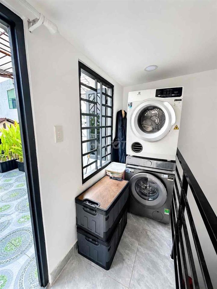 không có căn thứ 2 ngon như vậy, nếu có e bỏ nghề luôn😎