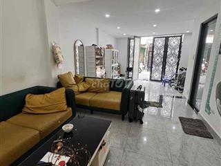 HẺM XE TẢI, Ô TÔ 7 CHỖ NGỦ NHÀ