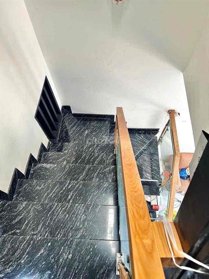 🔥 NHÀ MỚI KHU TÊN LỬA – HẺM XE HƠI TỚI NHÀ, CHỈ NHỈNH 3 TỶ!