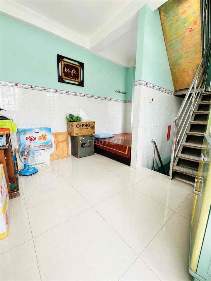 CẦM DƯỚI 3T CÓ NGAY NHÀ Q6! CƠ HỘI CỰC HIẾM - GỌI NHANH MỚI KỊP!!!!!!!