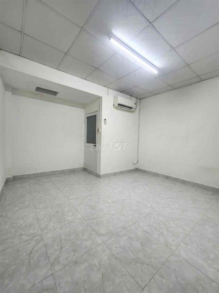 🔥 NHÀ 3 TẦNG – GẦN ĐẦM SEN – HẺM XE TẢI THÔNG – GIÁ QUÁ TỐT!