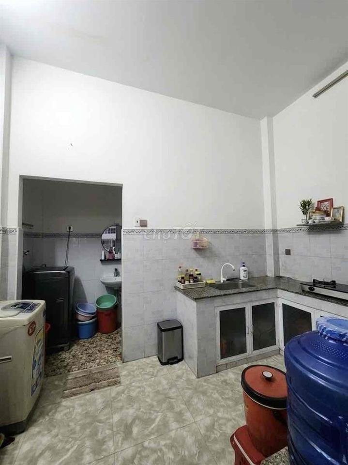 🔥 NHÀ 3 TẦNG – GẦN ĐẦM SEN – HẺM XE TẢI THÔNG – GIÁ QUÁ TỐT!