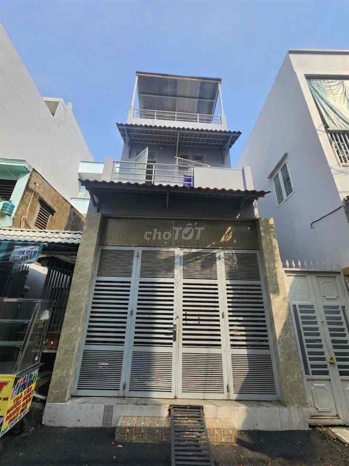 🔥 NHÀ 3 TẦNG – GẦN ĐẦM SEN – HẺM XE TẢI THÔNG – GIÁ QUÁ TỐT!