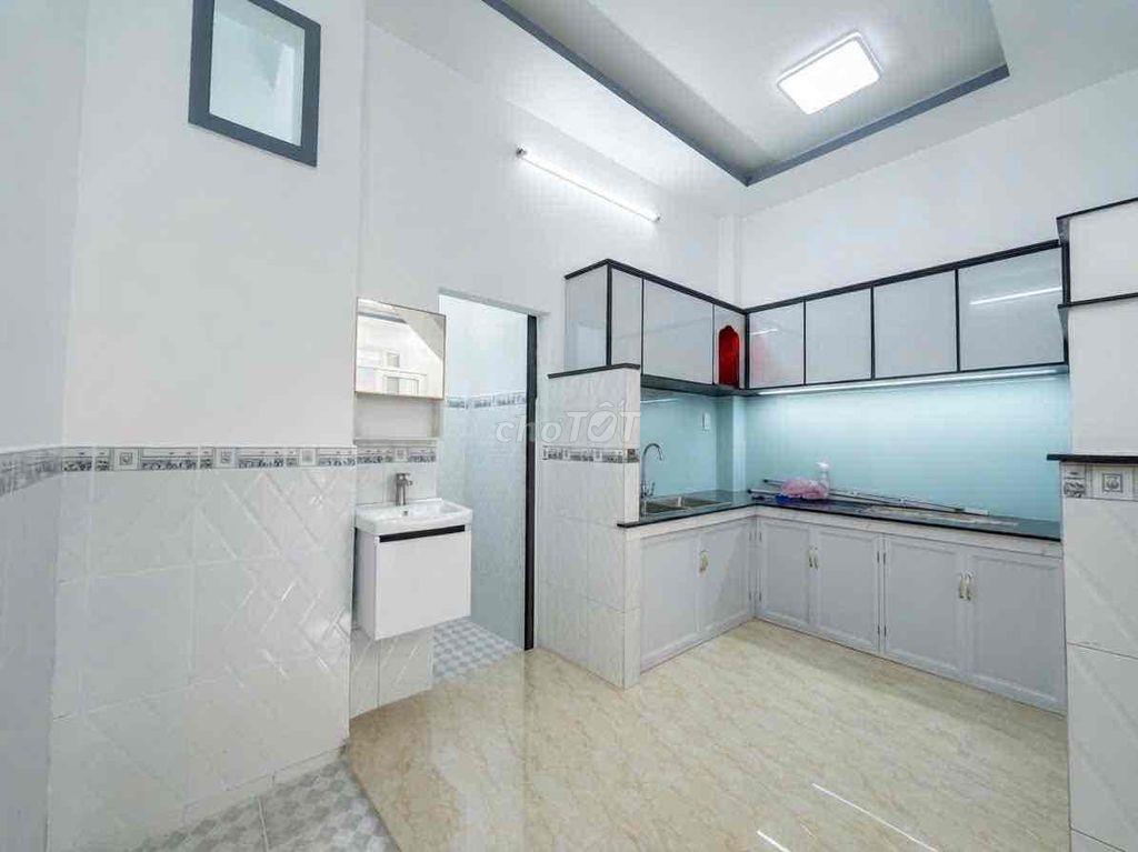 🆘 Nhanh mới kịp! 4T mấy mà 5PN , 4 Tầng Đúc BTCT thì thật sự rất hiếm!
