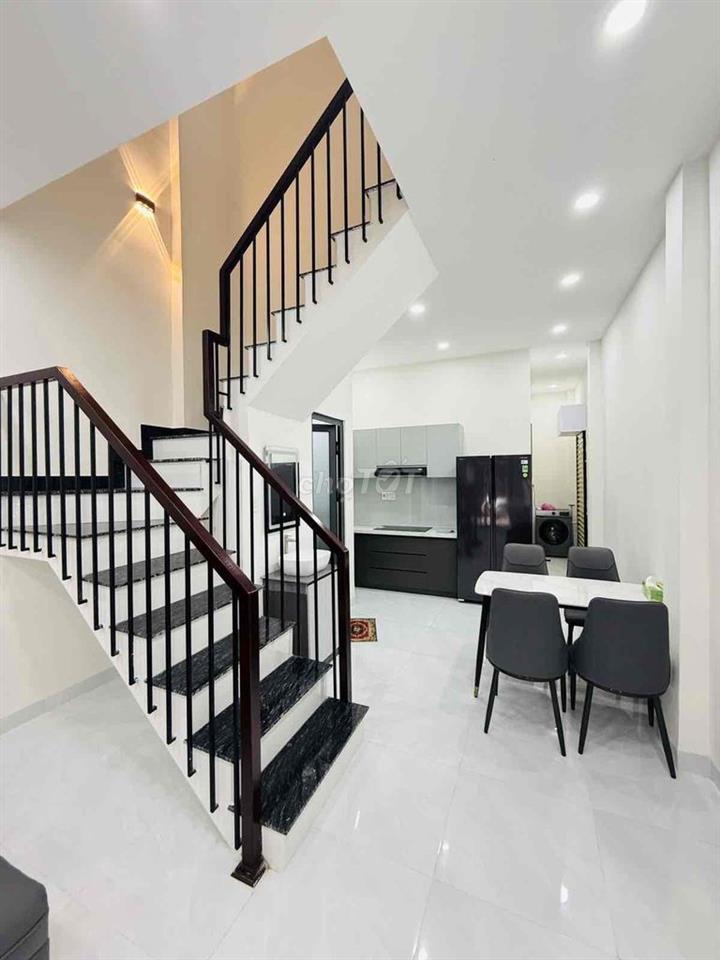 🏡 SÁT ĐH CÔNG THƯƠNG – CHỦ GIẢM LIÊN TIẾP 300 TRIỆU – FULL NỘI THẤT!