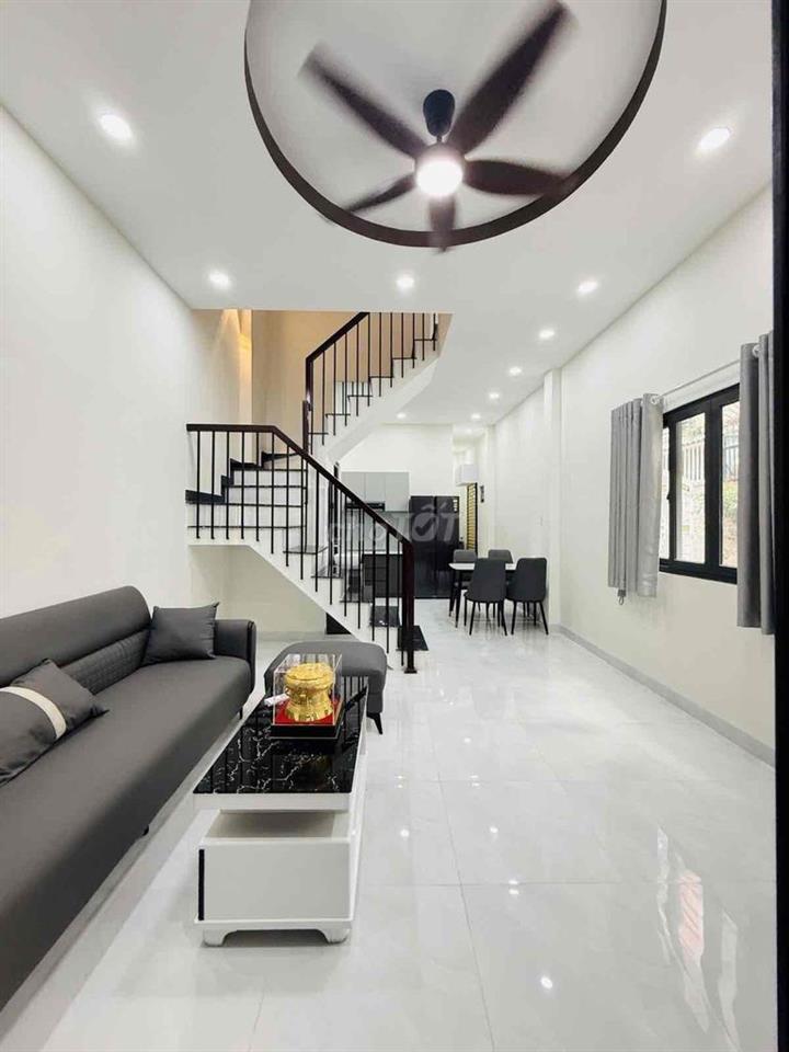 🏡 SÁT ĐH CÔNG THƯƠNG – CHỦ GIẢM LIÊN TIẾP 300 TRIỆU – FULL NỘI THẤT!