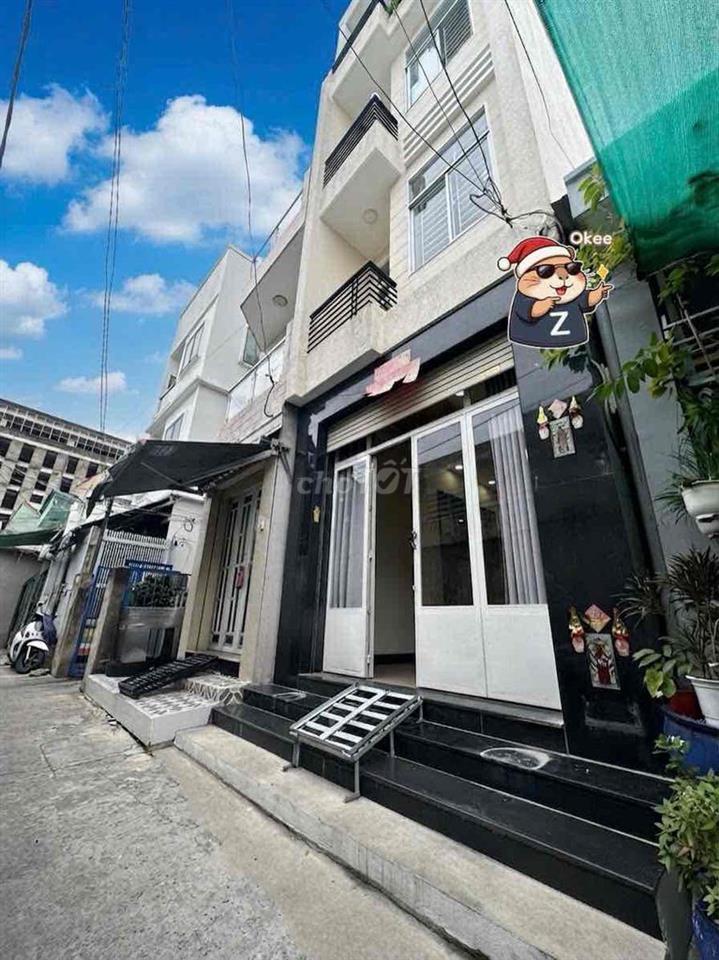 🌹SIÊU PHẨM HIẾM CÓ QUẬN 6 - KẾT CẤU 3 TẦNG BTCT - VÀI BƯỚC RA MẶT TIỀN