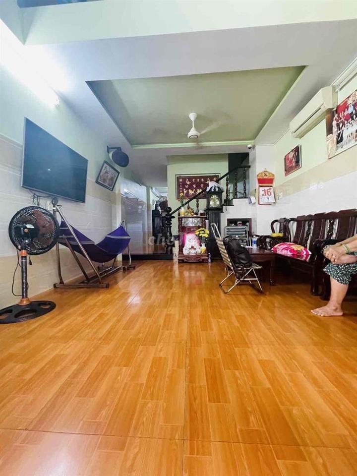🆘 DƯỚI 9T Ở TÂN PHÚ MÀ CÓ THANG MÁY 420Kg - KIẾM ĐÂU RA CĂN THỨ HAI!!!