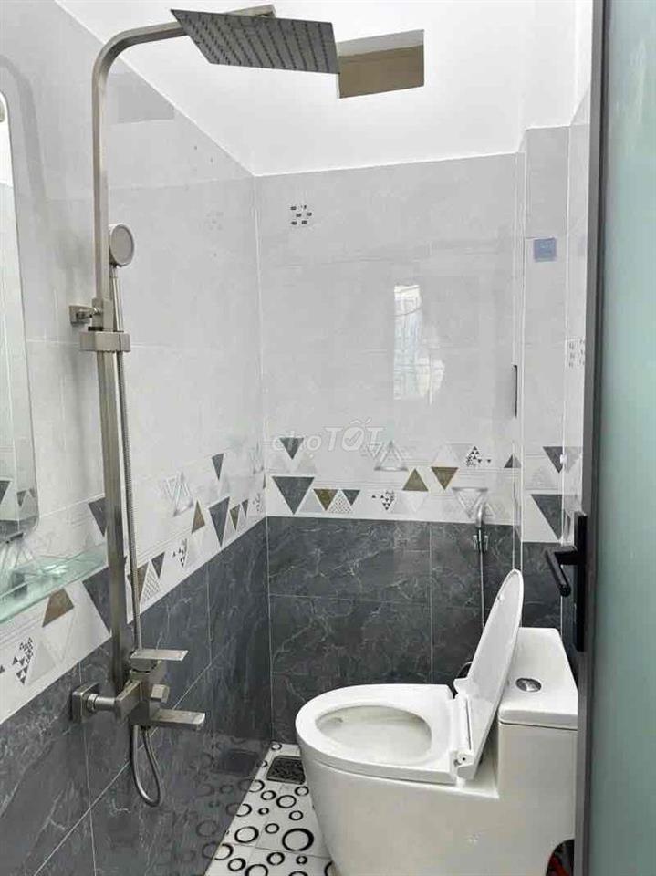 THUA LỖ KINH DOANH BÁN GẤP NHÀ DS14A - 82M2 DTSD - SHR