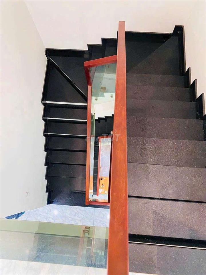 Nhà 7X17M  gần CẦU BÌNH THUẬN và Tân Kỳ Tân Quý