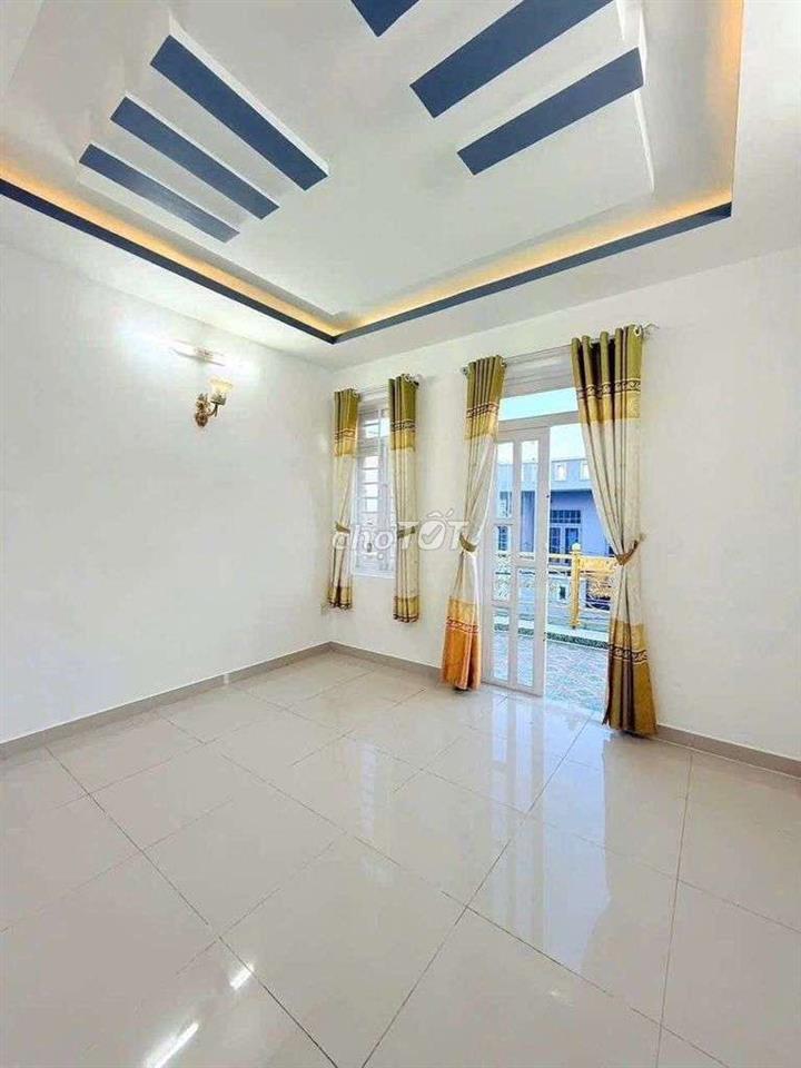 Nhà đường MÃ LÒ khu cao tầng 4x13M giá 14tr/th
