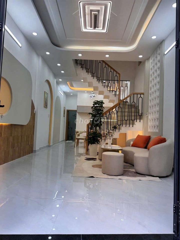 Nhà đường CHIẾN LƯỢC 3x10M đúc 2PN hẻm thông hơn 3 tỷ