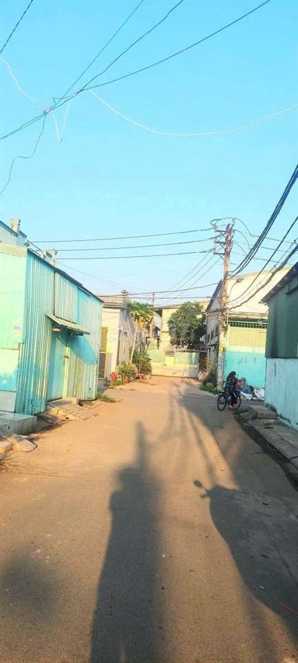 -Kho 12x18M NGUYỄN CỬU PHÚ giáp Trần Văn Giàu TÊN LỬA  giá 10Tr