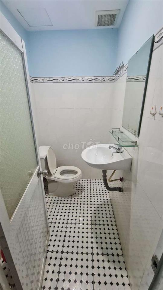 NHÀ CHO THUÊ KHU NAM HÙNG VƯƠNG GIÁ 8TRIEU, 2PN, FULL NỘI THẤT