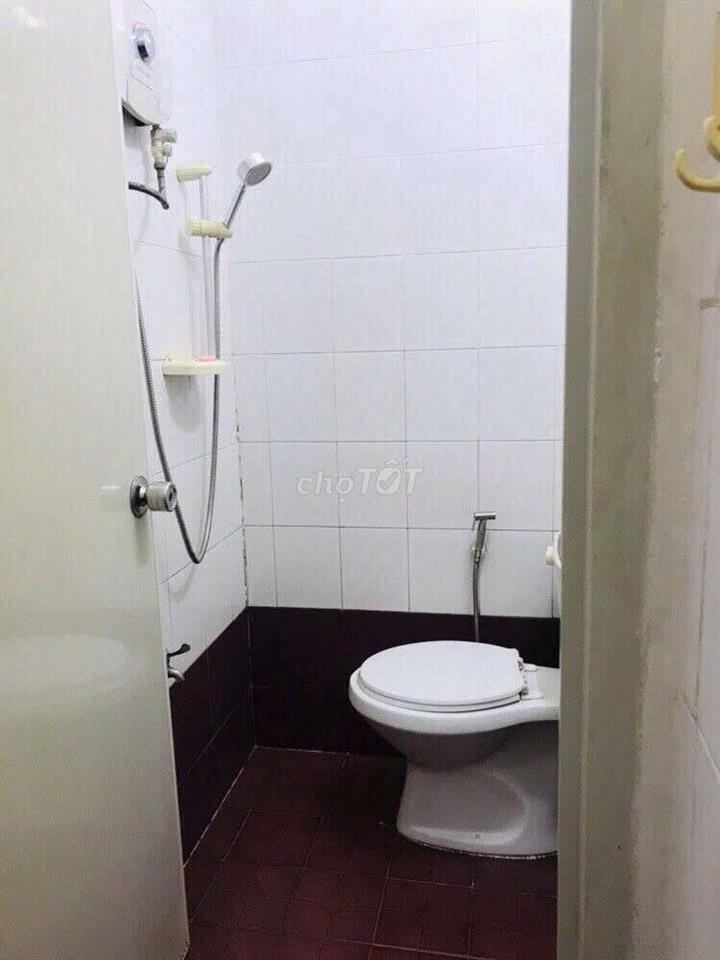 CHO THUÊ NHÀ NGUYÊN CĂN - ÂU CƠ - Q11 - GIÁ 11,5 TRIỆU - 2PN - HẺM 8M