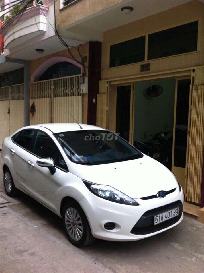 CHO THUÊ NHÀ NGUYÊN CĂN - ÂU CƠ - Q11 - GIÁ 11,5 TRIỆU - 2PN - HẺM 8M