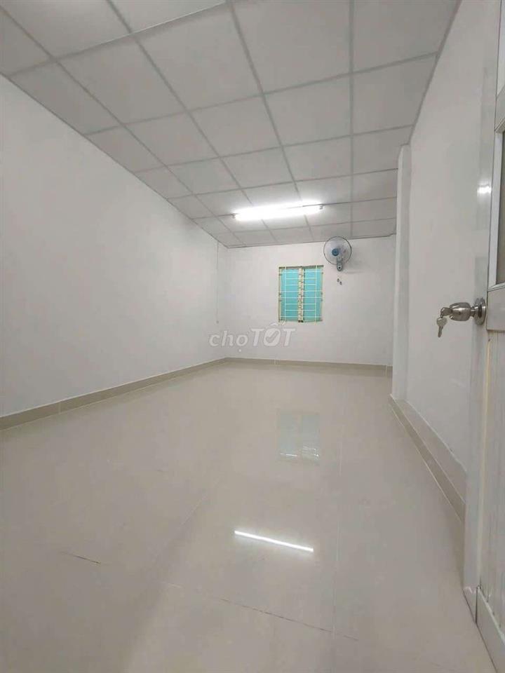 CHO THUÊ NHÀ NC 12TRIEU, ÂU CƠ TÂN PHÚ LIỀN KỀ Q11 GẦN ĐẦM SEN, 4PN