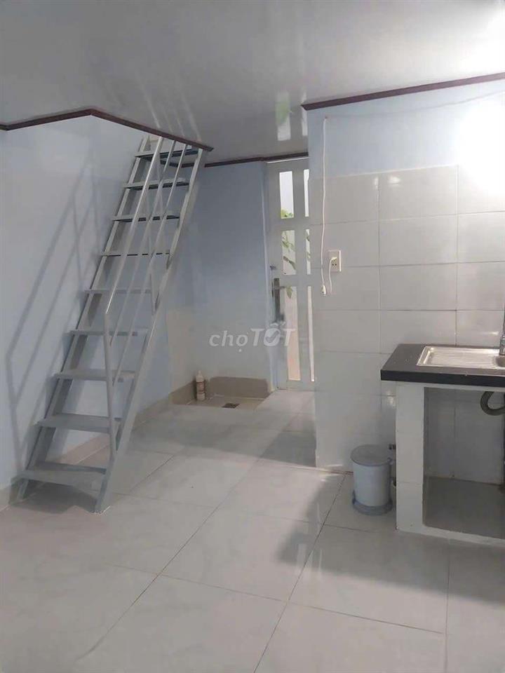 CHO THUÊ NHÀ NC HƯƠNG LỘ 3 - GẦN AEON TÂN PHÚ - 8TRIEU - 4×19M