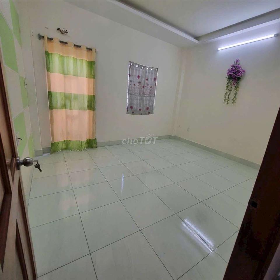 CHO THUÊ NHÀ NGUYÊN CĂN 730 HƯƠNG LỘ 2 - 4 TẦNG - 4PN - 13.5 TRIEU