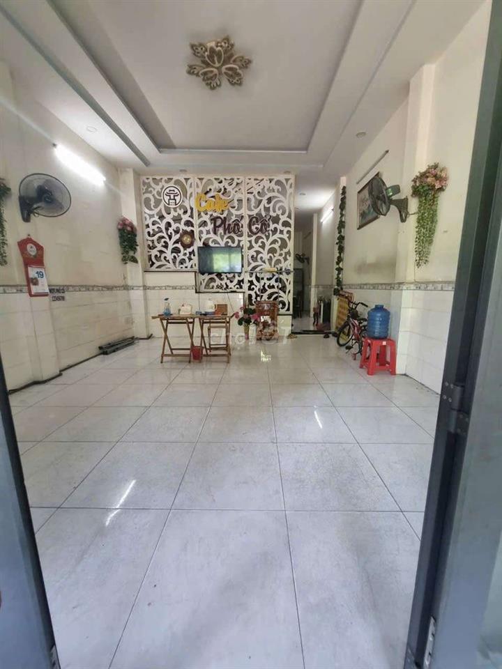CHO THUÊ NHÀ MẶT TIỀN TÂN HÒA ĐÔNG 3 TẦNG - 15 TRIỆU - 5*14M
