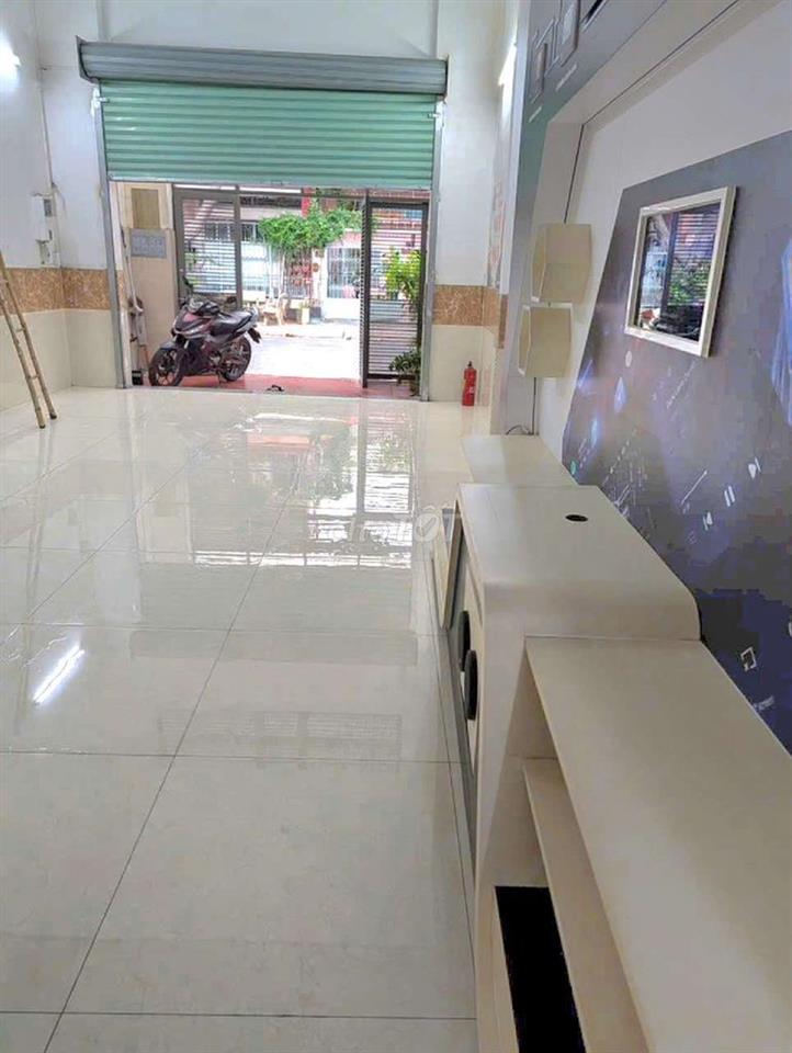 CHO THUÊ NHÀ MẶT TIỀN KINH DOANH, 16 TRIỆU, LÊ NIỆM -TÂN PHÚ
