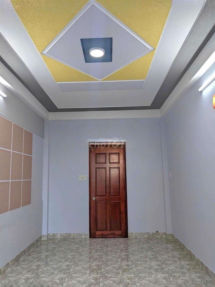 CHO THUÊ NHÀ 1 SẸC TRỊNH ĐÌNH TRỌNG, TÂN PHÚ, 4 TẦNG, 18 TRIÊU, 6PN