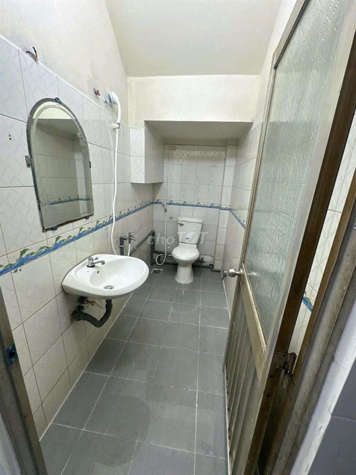 CHO THUÊ MẶT TIỀN KINH DOANH CĂN GÓC ĐƯỜNG SỐ TÊN LỬA 10 TRIỆU