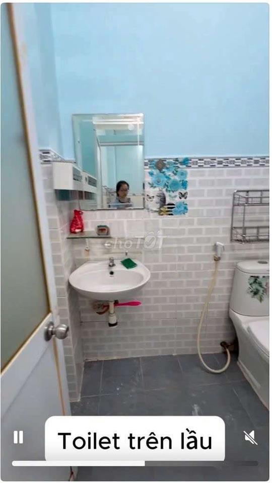 CHO THUÊ NHÀ NGUYỄN VĂN CỪ - Q5 - 10.5TRIEU - 2PN