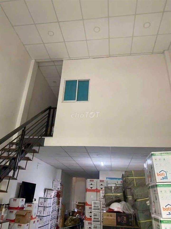 CHO THUÊ NHÀ NGUYÊN CĂN GẦN AEON TÂN PHÚ, 10TRIEU, 2PN, CÓ NỘI THẤT