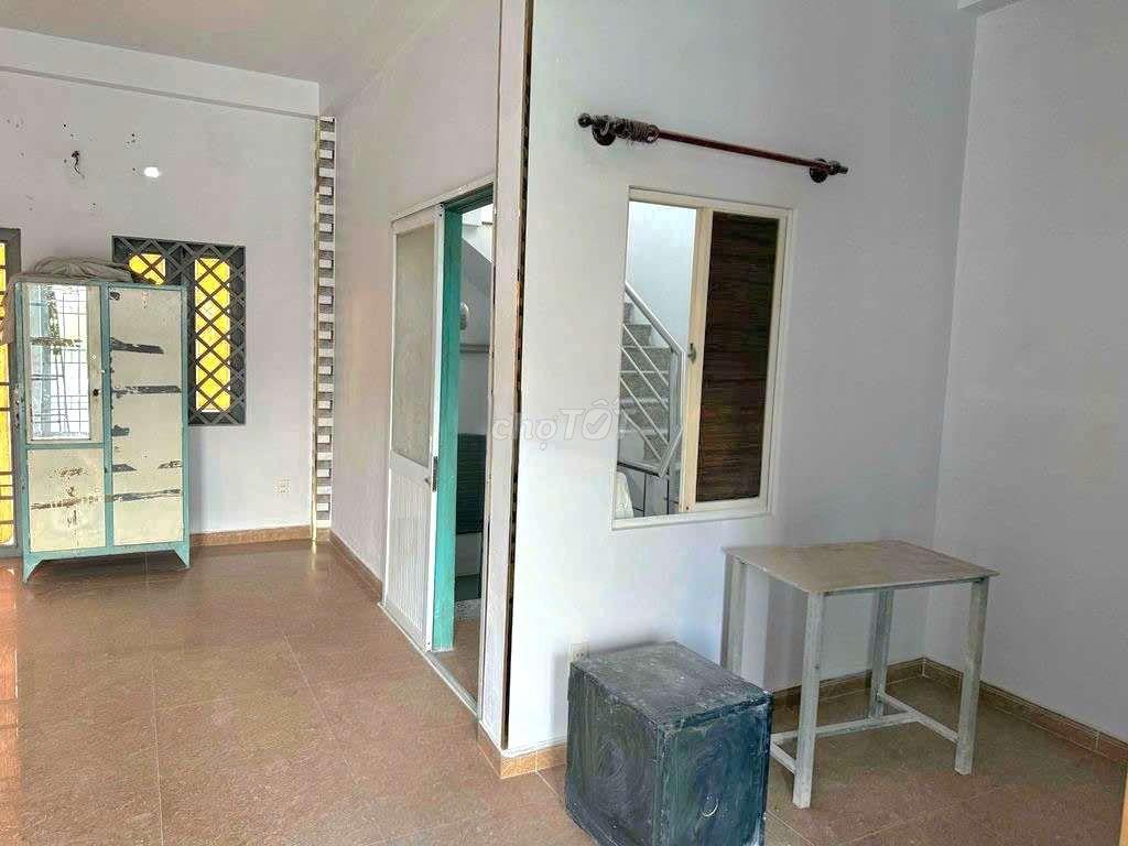 CHO THUÊ NHÀ ÂU CƠ TÂN BÌNH, 23 TRIỆU, 3PN, 4 TẦNG, HẺM XE HƠI