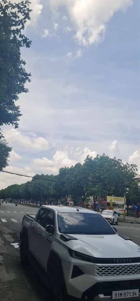 CHO THUÊ TÒA NHÀ LÊ TUẤN MẬU Q6 - 120 TRIEU - HẦM 5 TẦNG