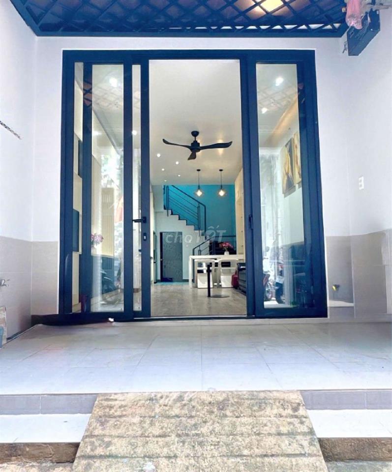 BÁN NHÀ 3 TẦNG - HƯƠNG LỘ 2 GIÁP TÂN PHÚ - 5TY1 - 40M2 - FULL NỘI THẤT