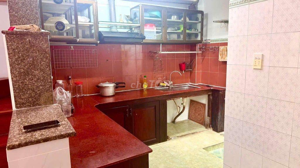 CHO THUÊ NHÀ 1/HUỲNH THIỆN LỘC - 13 TRIEU - 5PN- HẺM XE HƠI
