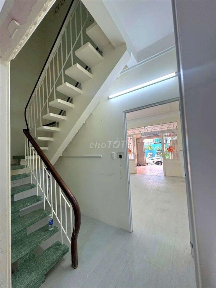 CHO THUÊ NHÀ THOẠI NGỌC THẦU - TÂN PHÚ - GIÁP BÌNH TÂN - 9TRIEU- 3PN