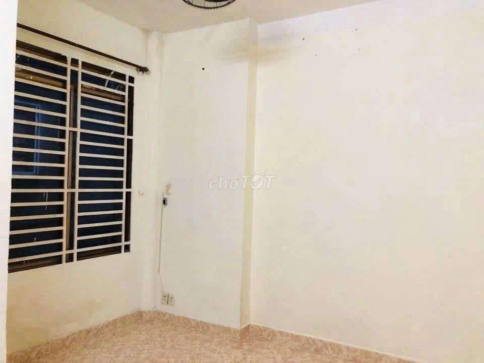 CHO THUÊ NHÀ TÂY THẠNH - TÂN PHÚ - 8TRIEU - 2PN - HẺM 3 GÁC