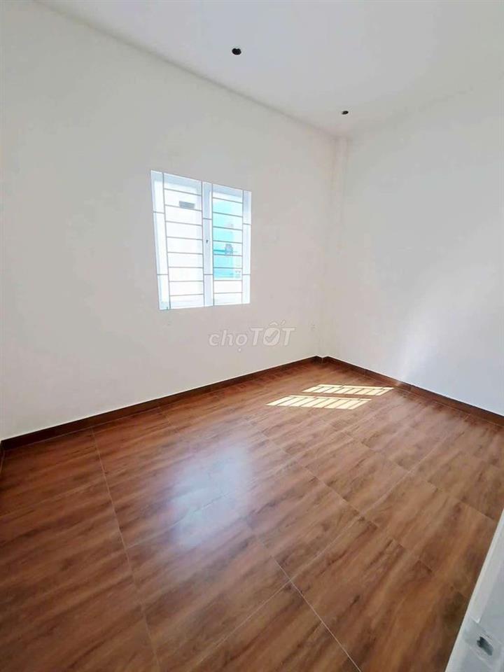 CHO THUÊ NHÀ 2 MT HẺM 688 HƯƠNG LỘ 2 - 4PN - 3 TẦNG - 16TRIEU - HẺMXH