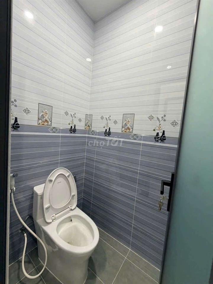 CHO THUÊ NHÀ NC ĐƯỜNG 18B (MÃ LÒ) - BÌNH TÂN - 10TRIEU- 2PN - HẺM XH