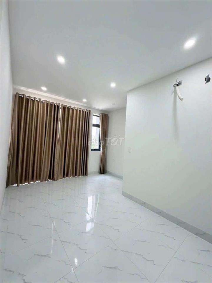 CHO THUÊ NHÀ NC ĐƯỜNG 18B (MÃ LÒ) - BÌNH TÂN - 10TRIEU- 2PN - HẺM XH