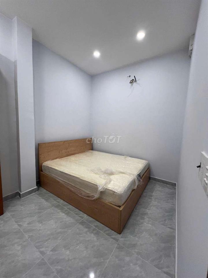 CHO THUÊ NHÀ TÂN SƠN NHÌ - 13TRIEU- 3PN - MỚI TINH- CÓ NỘI THẤT