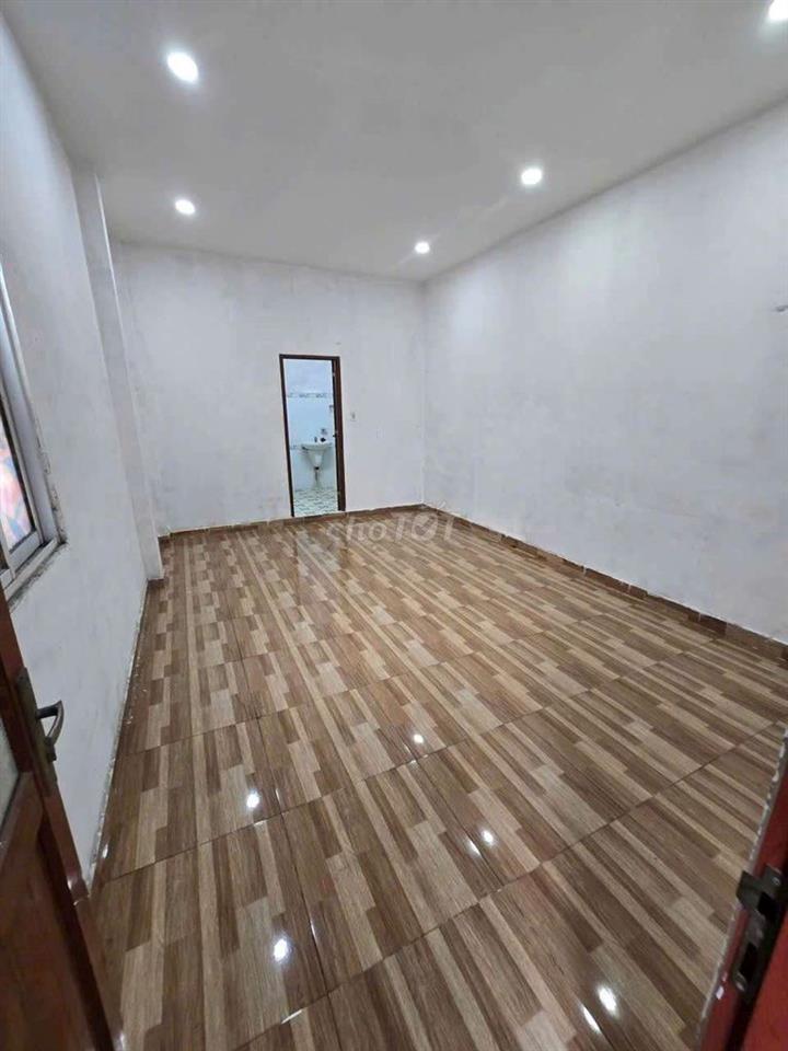 CHO THUÊ NHÀ LÊ TRỌNG TẤN - 11TRIEU- 4PN- 4 TẦNG - HẺM XE TẢI - 4×23M