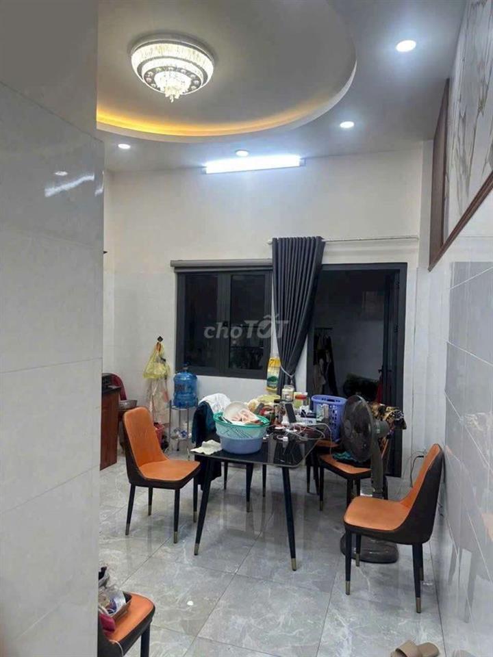 CHO THUÊ NHÀ 1/LÊ VĂN QUỚI - 13.5TR- FULL NỘI THẤT CAO CẤP- HẺM XE HƠI