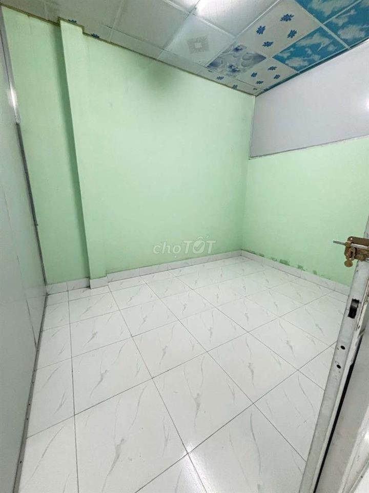 CHO THUÊ NHÀ ĐƯỜNG 18B MÃ LÒ- LÊ VĂN QUỚI - 4×20M - 1PN- HẺM XE TẢI