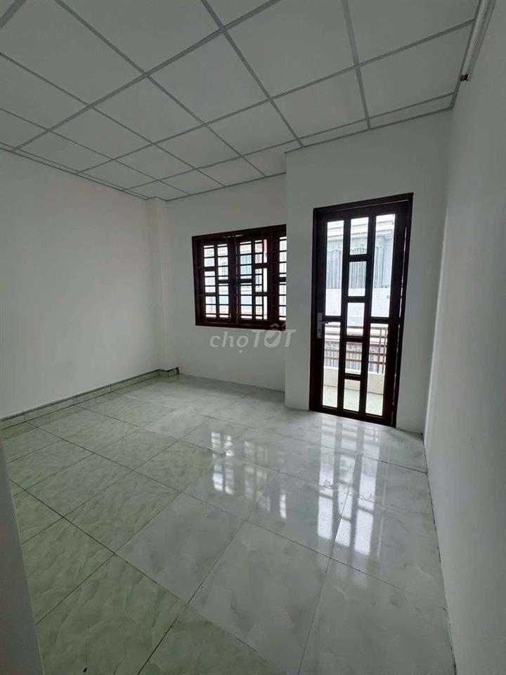 CHO THUÊ NHÀ LÊ VĂN QUỚI - 10TRIEU - 4PN - HẺM XE HƠI THÔNG