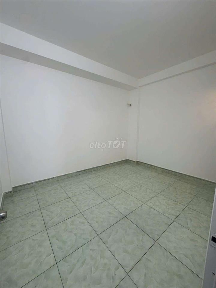 CHO THUÊ NHÀ LÊ VĂN QUỚI - 10TRIEU - 4PN - HẺM XE HƠI THÔNG