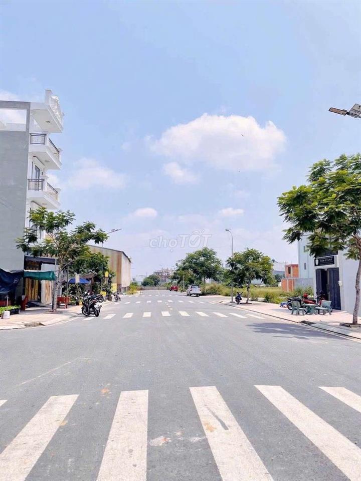 CHO THUÊ NHÀ TÂY LÂN - 12TRIEU- 4PN - 4 TẦNG - HẺM 20M - FULL NỘI THẤT