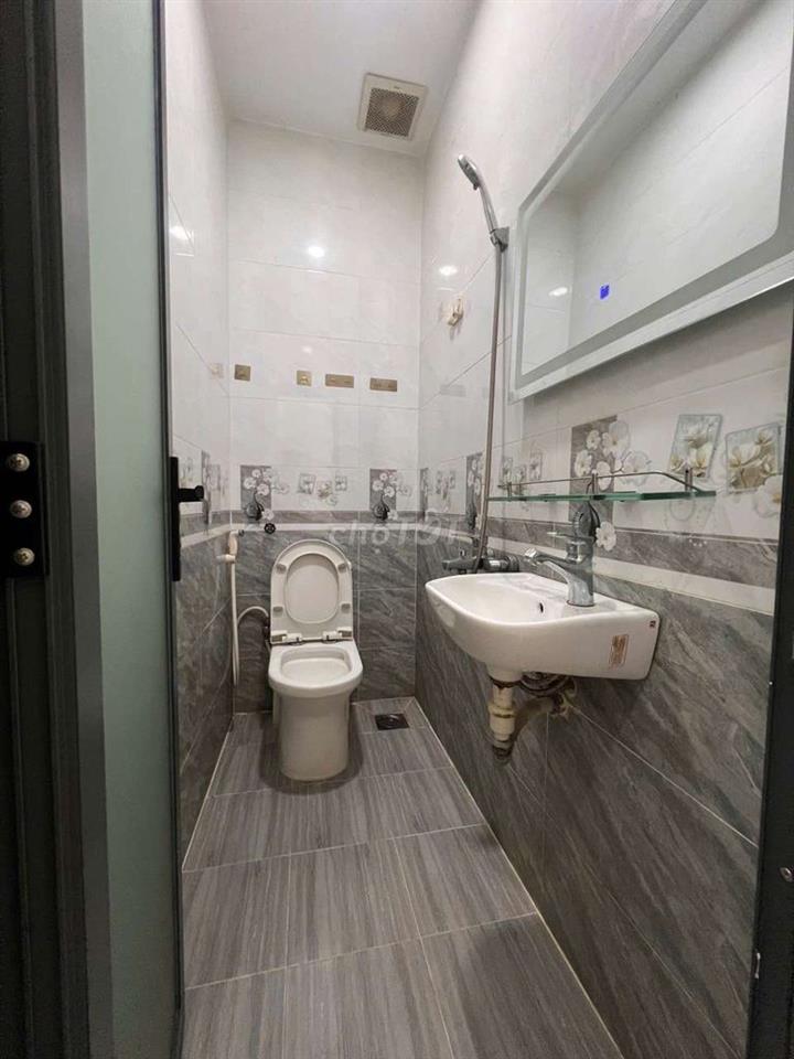 CHO THUÊ NHÀ 1/CHIẾN LƯỢC - BÌNH TRỊ ĐÔNG- 7.5TRIEU- 2PN- HẺM XE HƠI