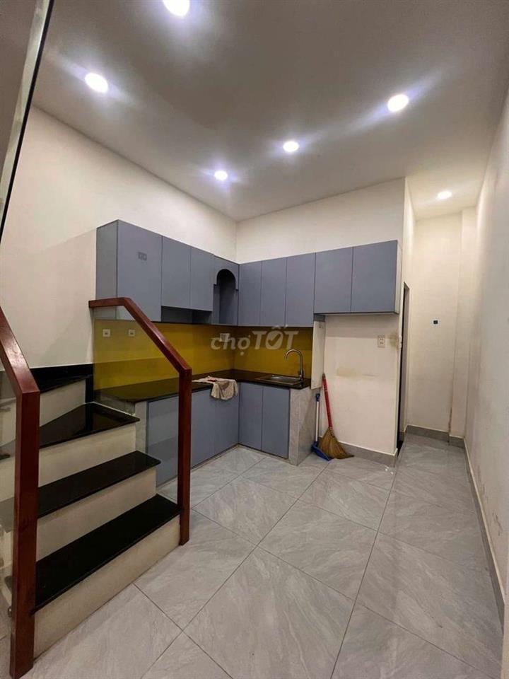 CHO THUÊ NHÀ 1/CHIẾN LƯỢC - BÌNH TRỊ ĐÔNG- 7.5TRIEU- 2PN- HẺM XE HƠI